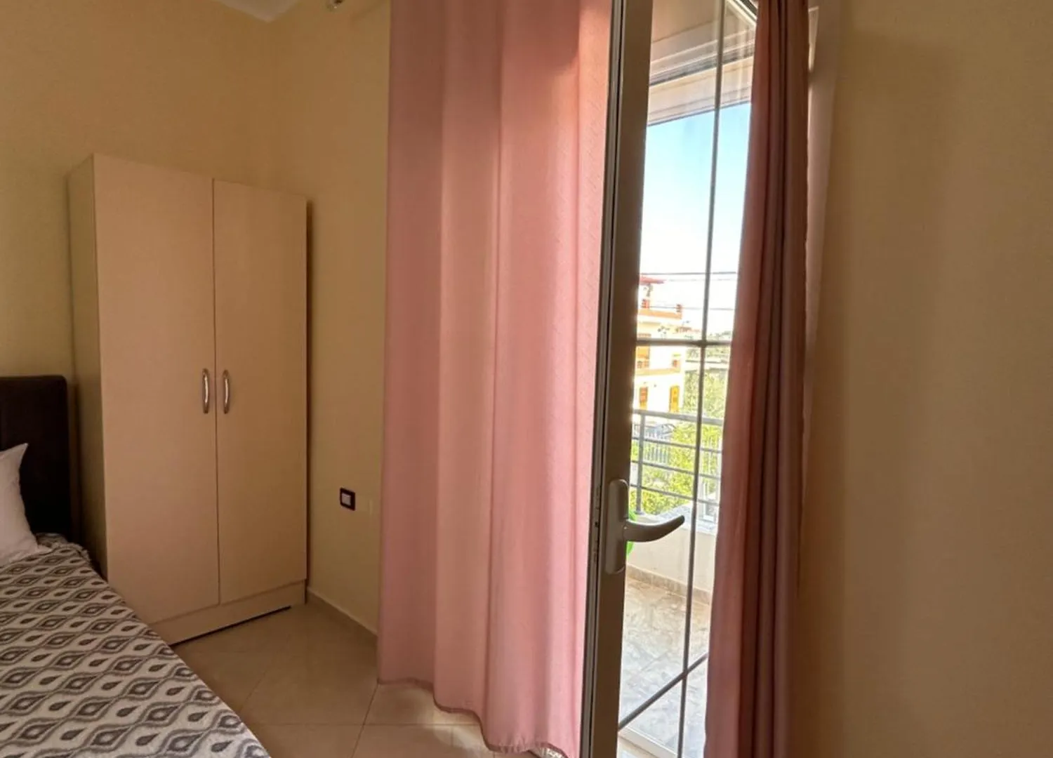 Bed and breakfast Rest House Vlorë Albania