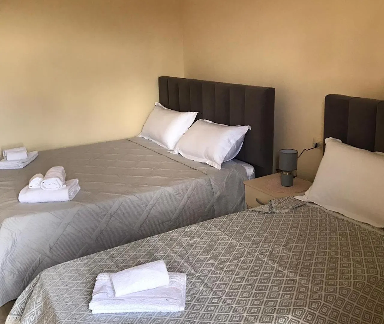 Bed and breakfast Rest House Vlorë Albania